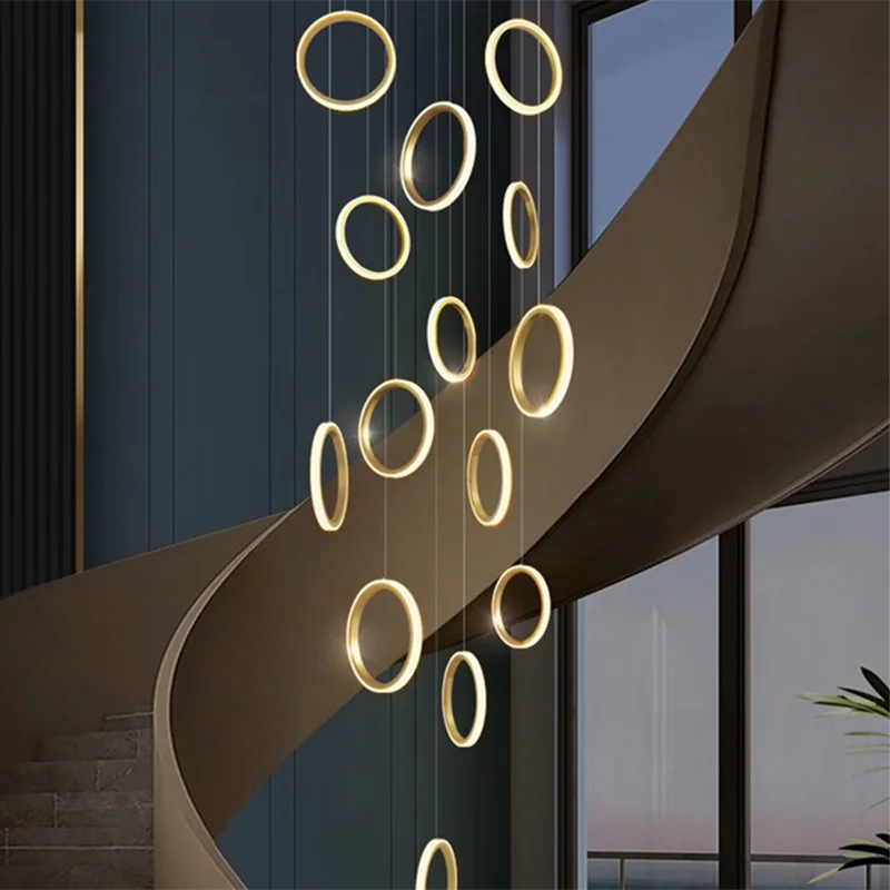Lustre Tombant Escalier